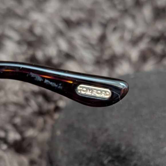 Tom Ford Chick And Stylish Tortoiseshell Sunglasses - Picture 7 of 10